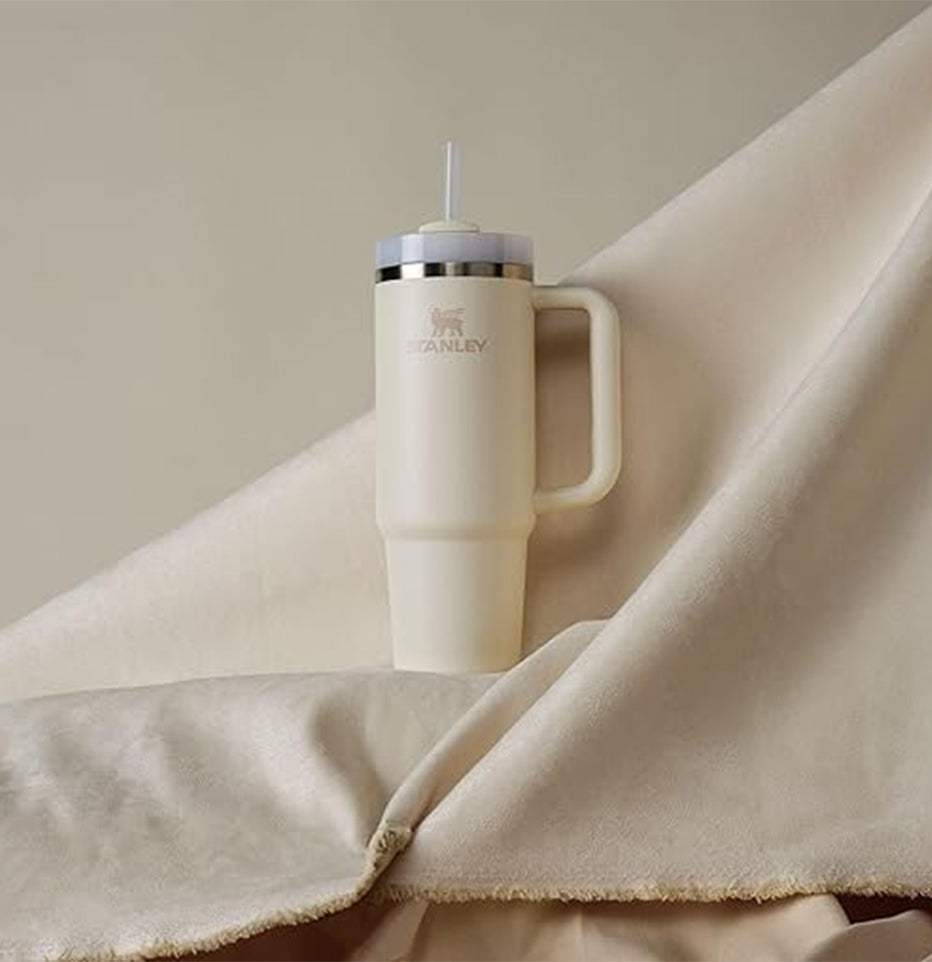 Stanley The Quencher H2.0 Flowstate™ Tumbler | 30 OZ - Cream 2.0 10-10827-418